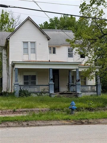 $15,000 | 528 North Washington Street, Nevada, MO 64772