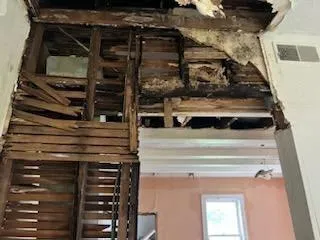 $15,000 | 528 North Washington Street, Nevada, MO 64772