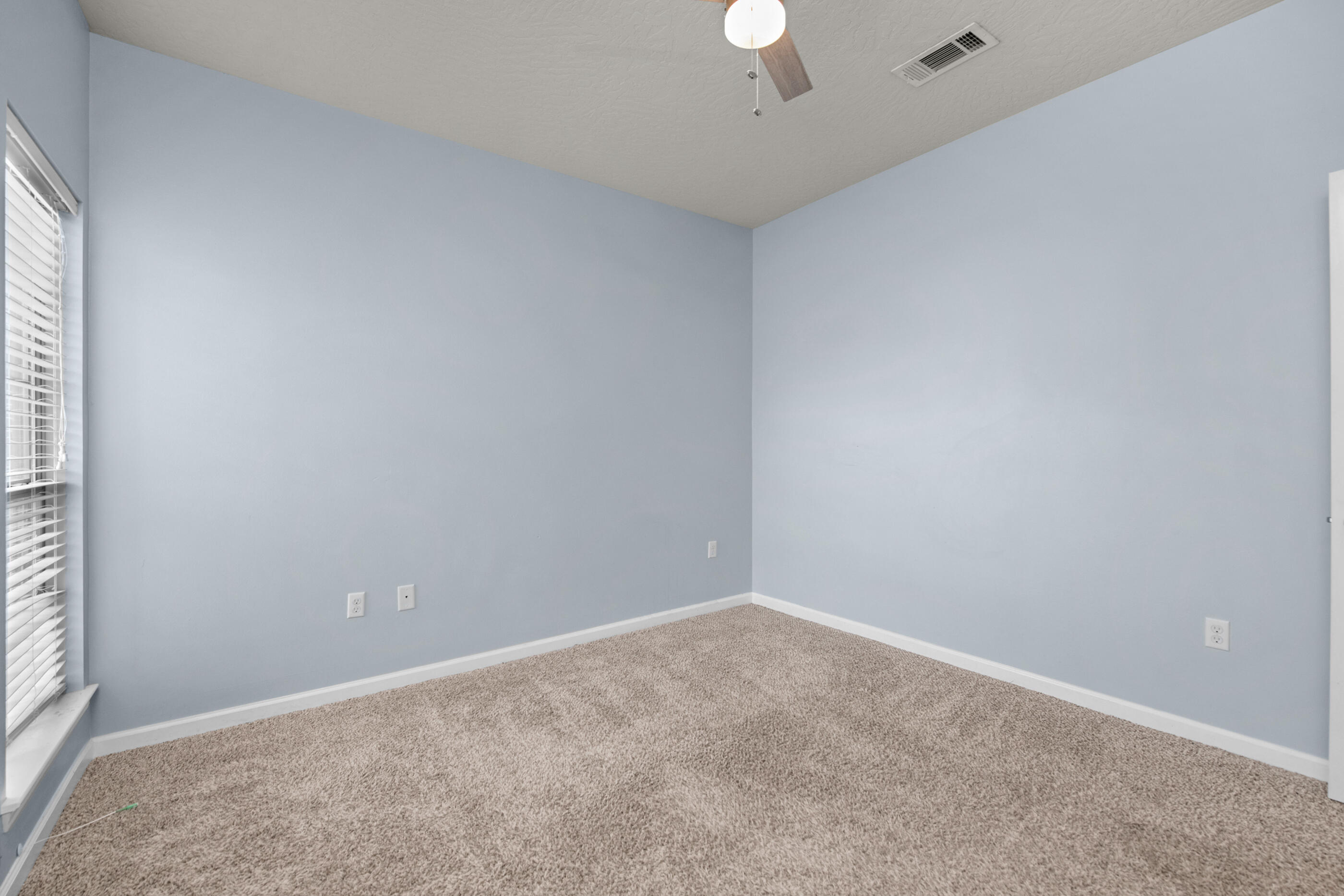 4596 Hermosa Road Crestview, FL 32539 - Photo 14 of 27 Hermosa-17-5