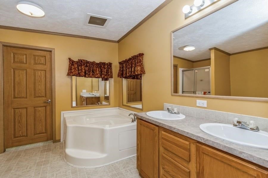 1168 Underwood Avenue Riverside, IA 52327 - Photo 13 of 22 Gallery Image 13