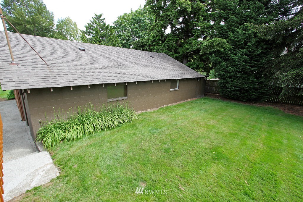 2116 High Avenue Northeast Renton, WA 98056 - Photo 8 of 24