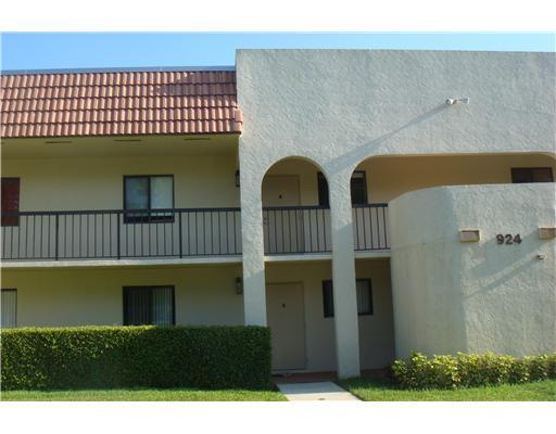 924 Southwest 9th St Circle, Unit 203 Boca Raton, FL 33486 - Photo 2 of 4 Additional Photo