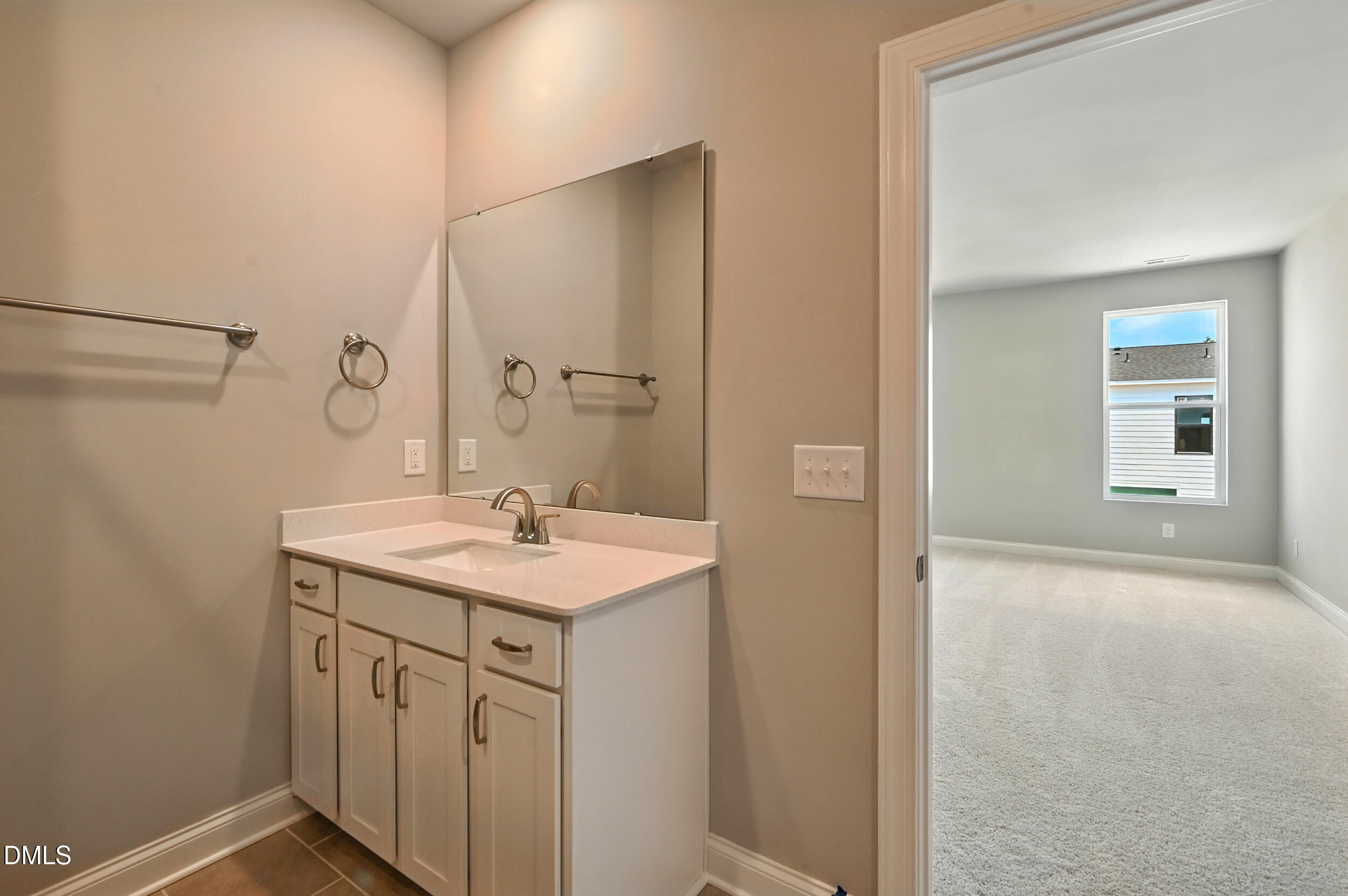 1242 Coach Sta Alley, Unit 201 Raleigh, NC 27601 - Photo 21 of 37