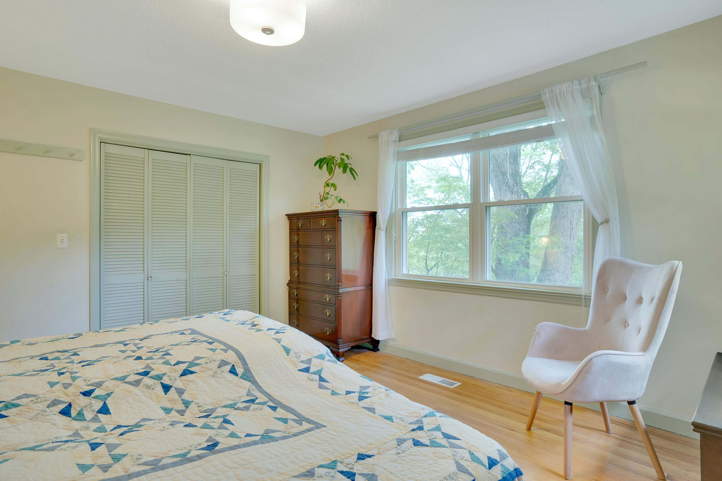 9208 Harrison Bay Road Harrison, TN 37341 - Photo 17 of 73 9208-Harrison-Bay-High-Res-Photos-25