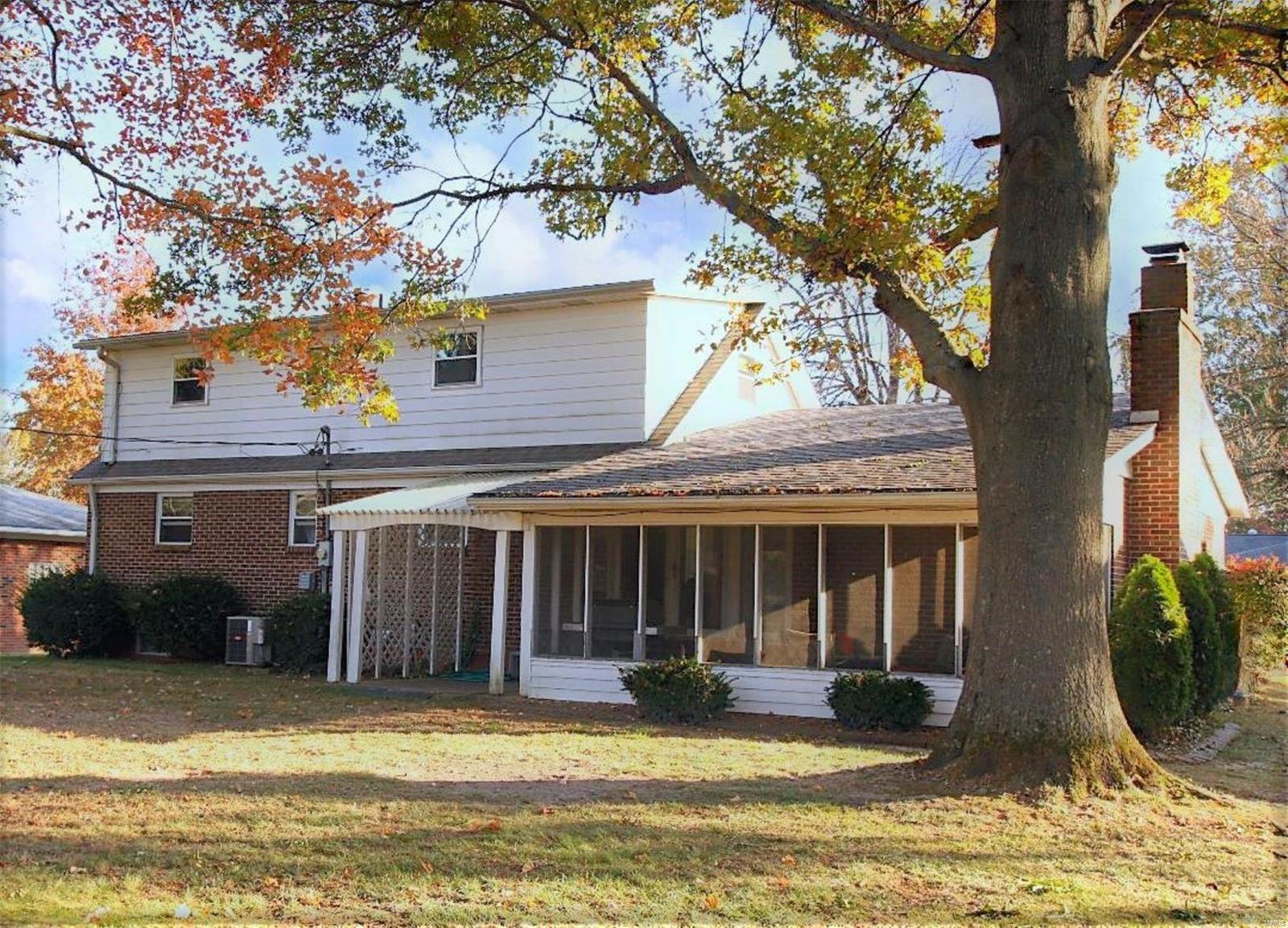 216 Ridge Drive Smithton, IL 62285 - Photo 2 of 31
