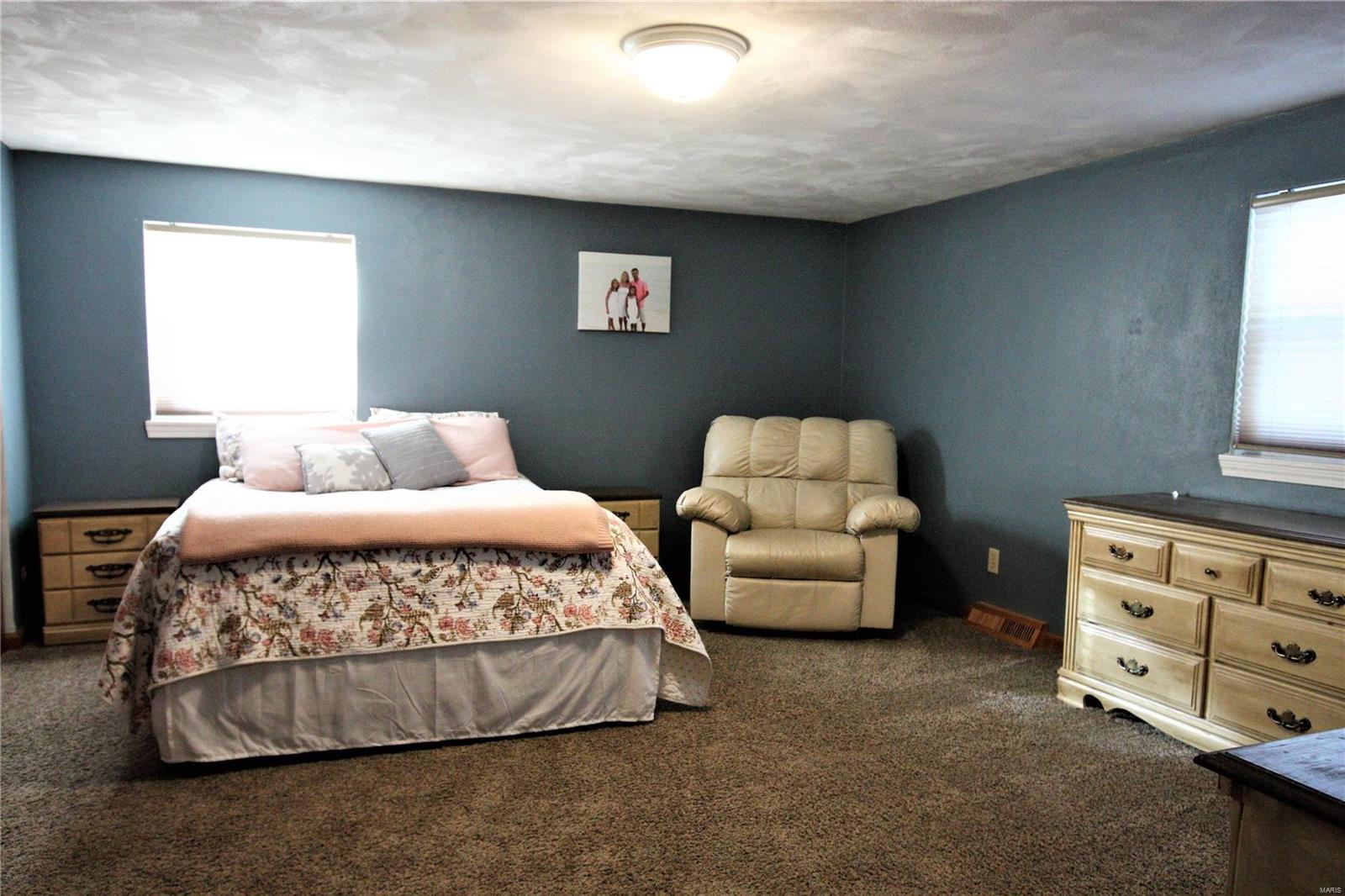 216 Ridge Drive Smithton, IL 62285 - Photo 15 of 31