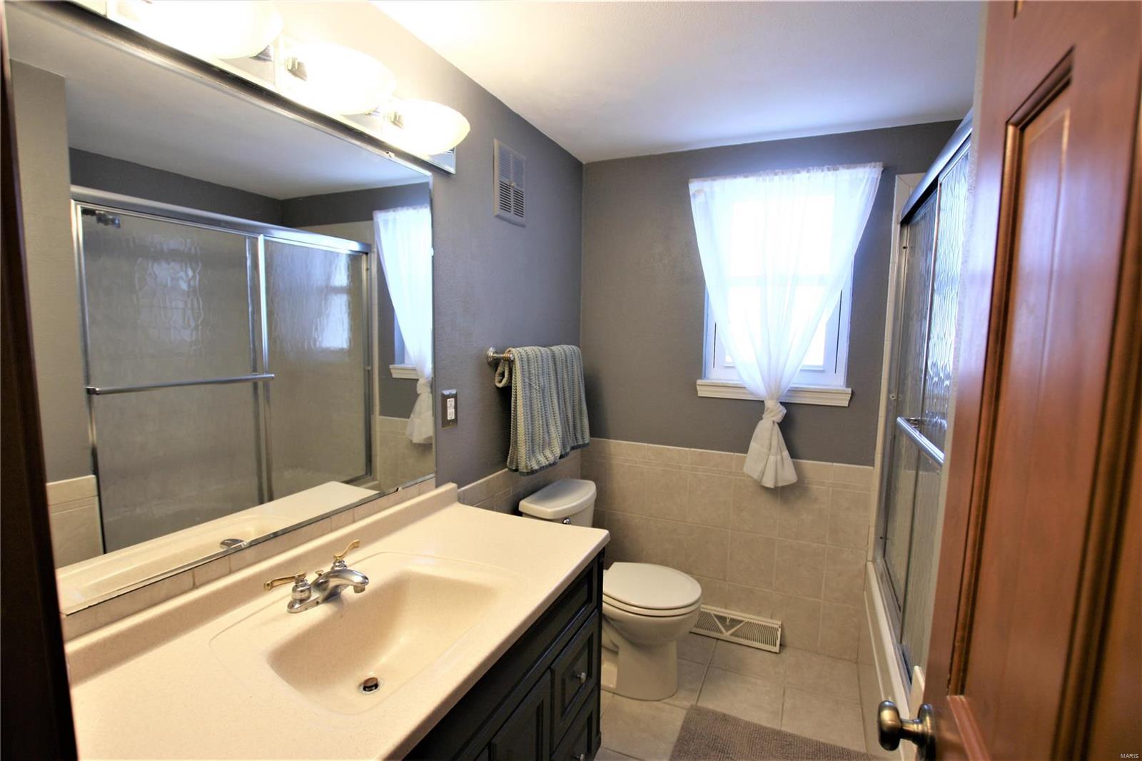 216 Ridge Drive Smithton, IL 62285 - Photo 10 of 31