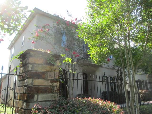 104 Pine Alley Mandeville, LA 70471 - Photo 2 of 21