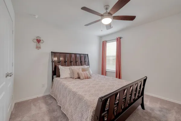 $1,900 | 508 Barbary Coast Lane, Jarrell, TX 76537