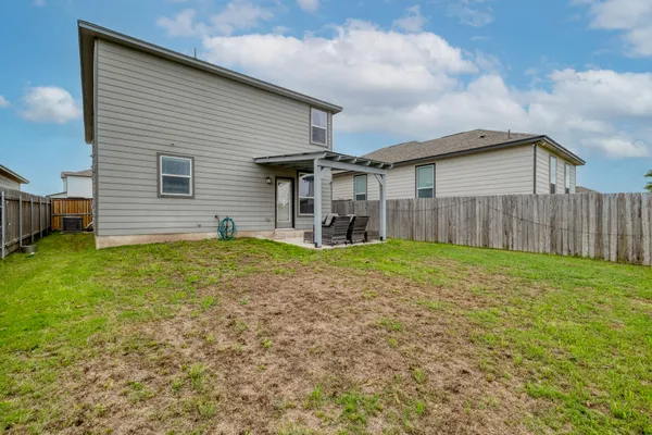 $1,900 | 508 Barbary Coast Lane, Jarrell, TX 76537