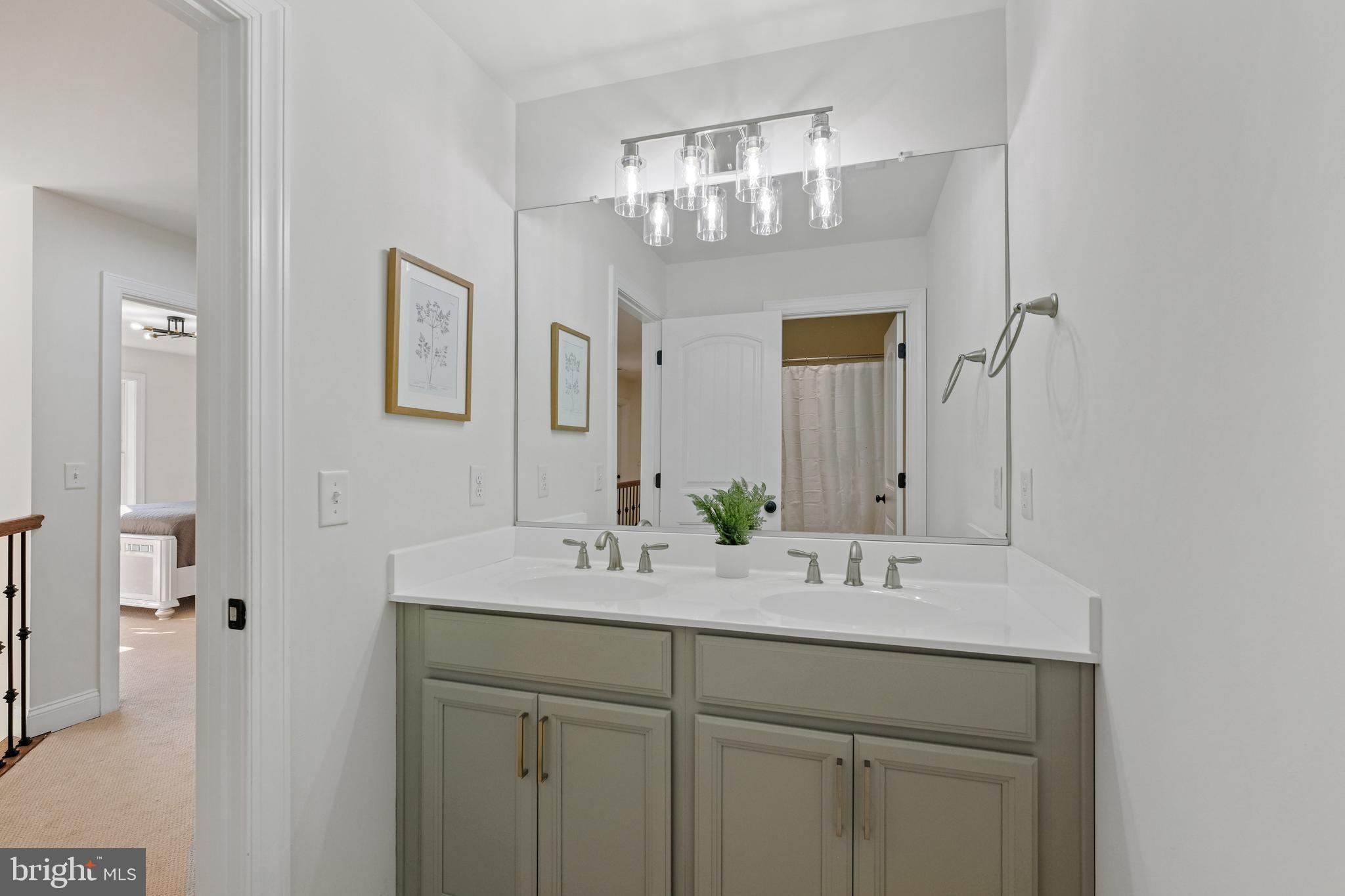5861 Trotter Road Columbia, MD 21044 - Photo 38 of 53 Hall Bath