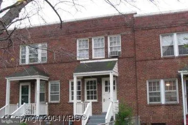 $3,400 | 565 East Nelson Avenue, Alexandria, VA 22301