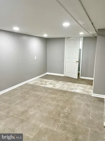 $3,400 | 565 East Nelson Avenue, Alexandria, VA 22301