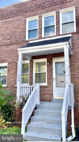 $3,750 | 565 East Nelson Avenue, Alexandria, VA 22301
