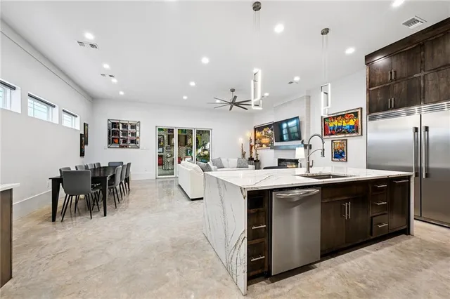 $989,000 | 560 Bocage Court, Covington, LA 70433