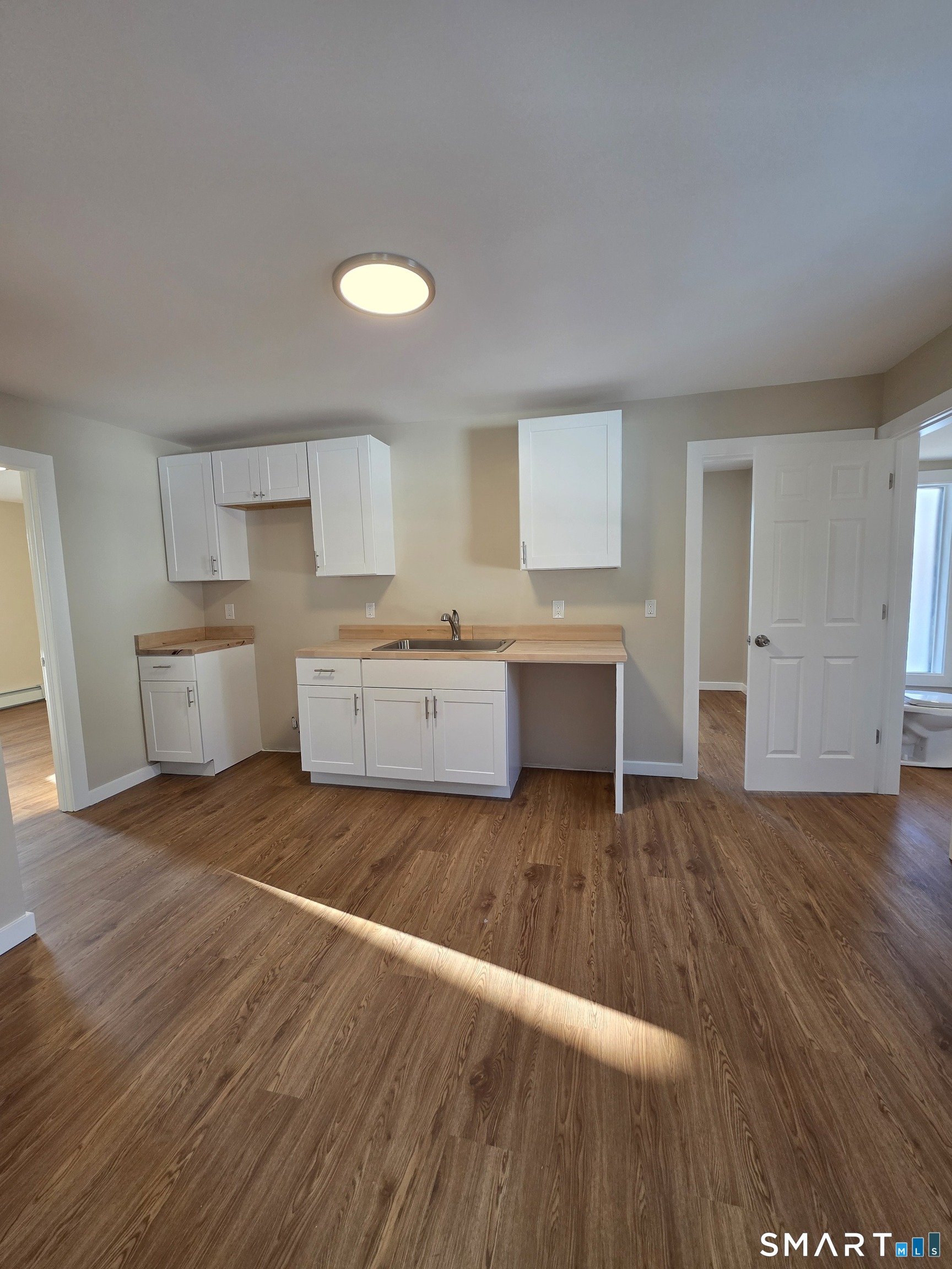 14 Smith Street, Unit 2 Ansonia, CT 06401 - Photo 3 of 10