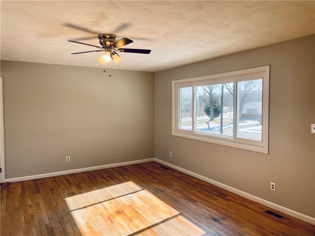117 Hopkins Road Indianapolis, IN 46229 - Photo 4 of 21