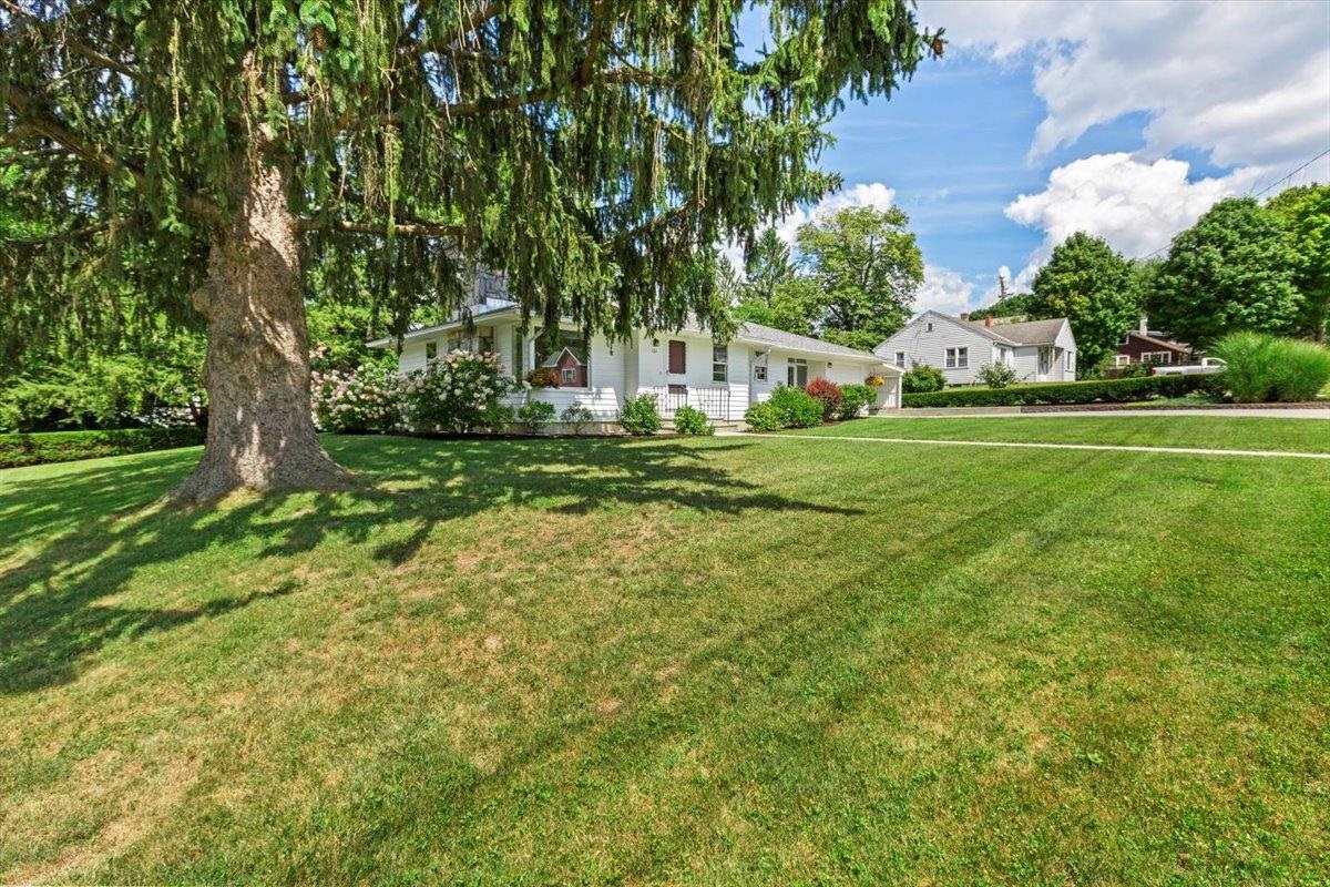 101 Observatory Street Bennington, VT 05201 - Photo 29 of 40 Gallery Image 29