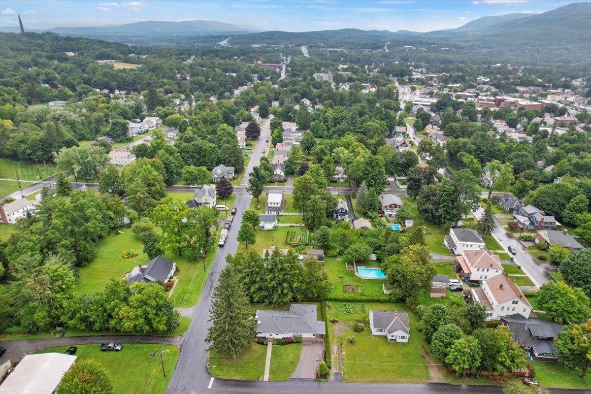 101 Observatory Street Bennington, VT 05201 - Photo 38 of 40 Gallery Image 38