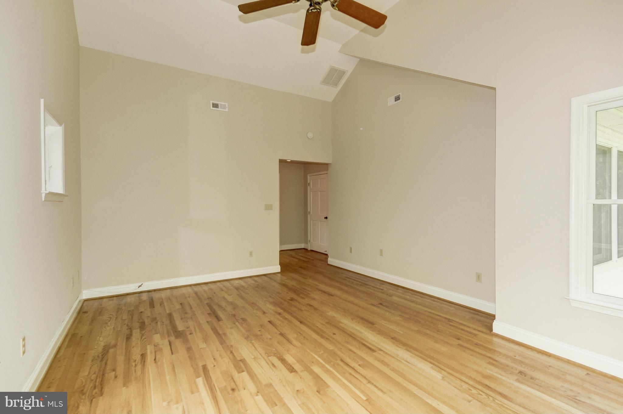 8601 Reservoir Road Fulton, MD 20759 - Photo 17 of 30 Bedroom (Master)