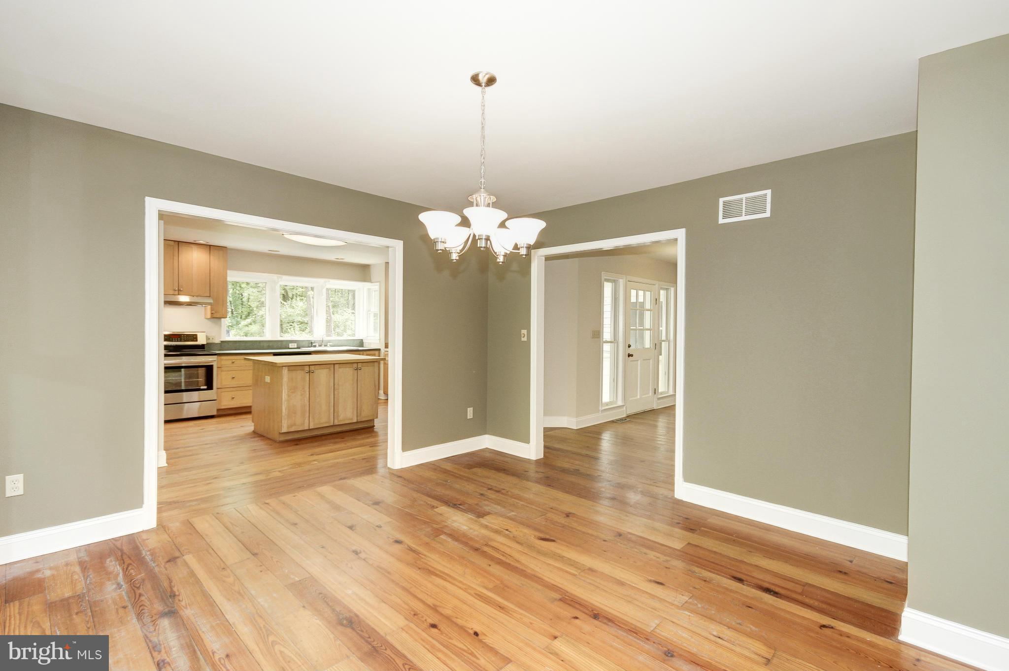 8601 Reservoir Road Fulton, MD 20759 - Photo 5 of 30 Formal Dining Room