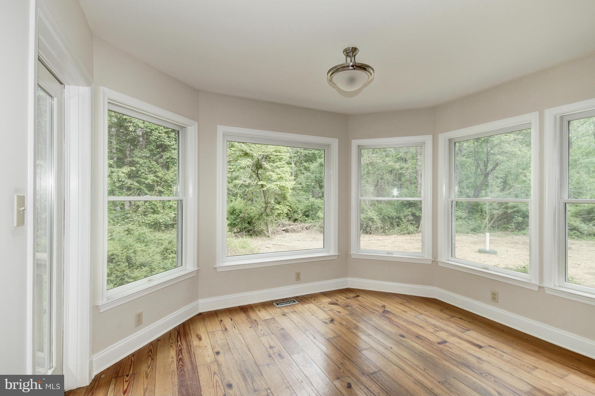 8601 Reservoir Road Fulton, MD 20759 - Photo 9 of 30 Breakfast Room