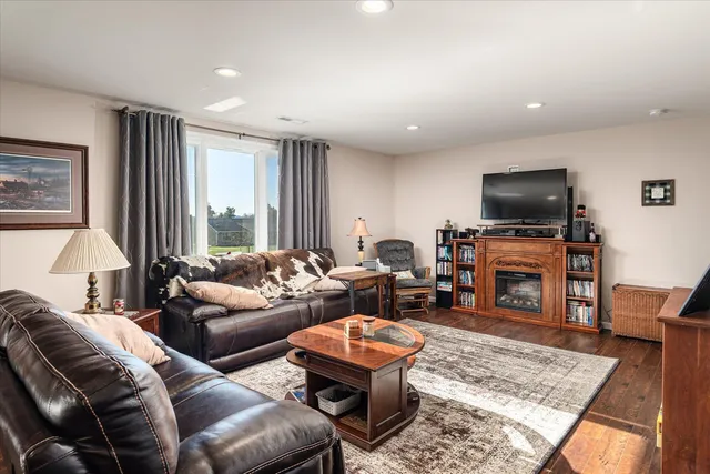 $479,900 | W7579 Castle Heights Drive, Holland, WI 54636