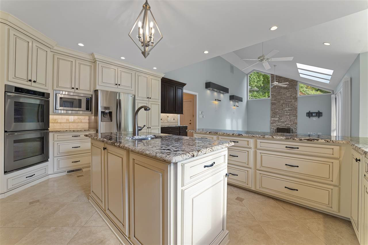 2008 Prescott Place Raleigh, NC 27615 - Photo 15 of 30 Kitchen