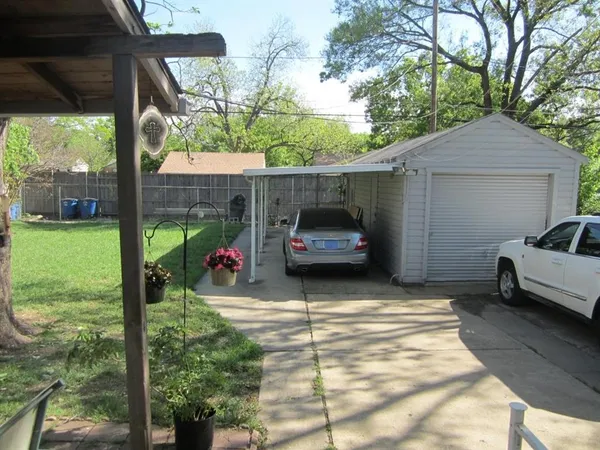 $3,250 | 3984 Park Lane, Dallas, TX 75220