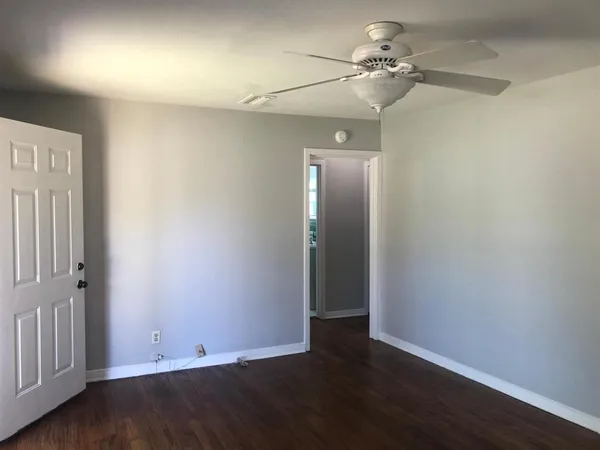 $3,250 | 3984 Park Lane, Dallas, TX 75220