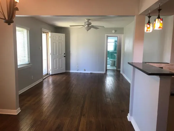 $3,250 | 3984 Park Lane, Dallas, TX 75220