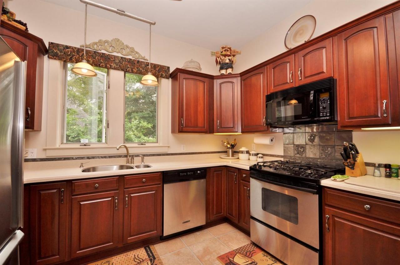 7 Squanto Road Sagamore Beach, MA 02562 - Photo 5 of 29 Additional Photo
