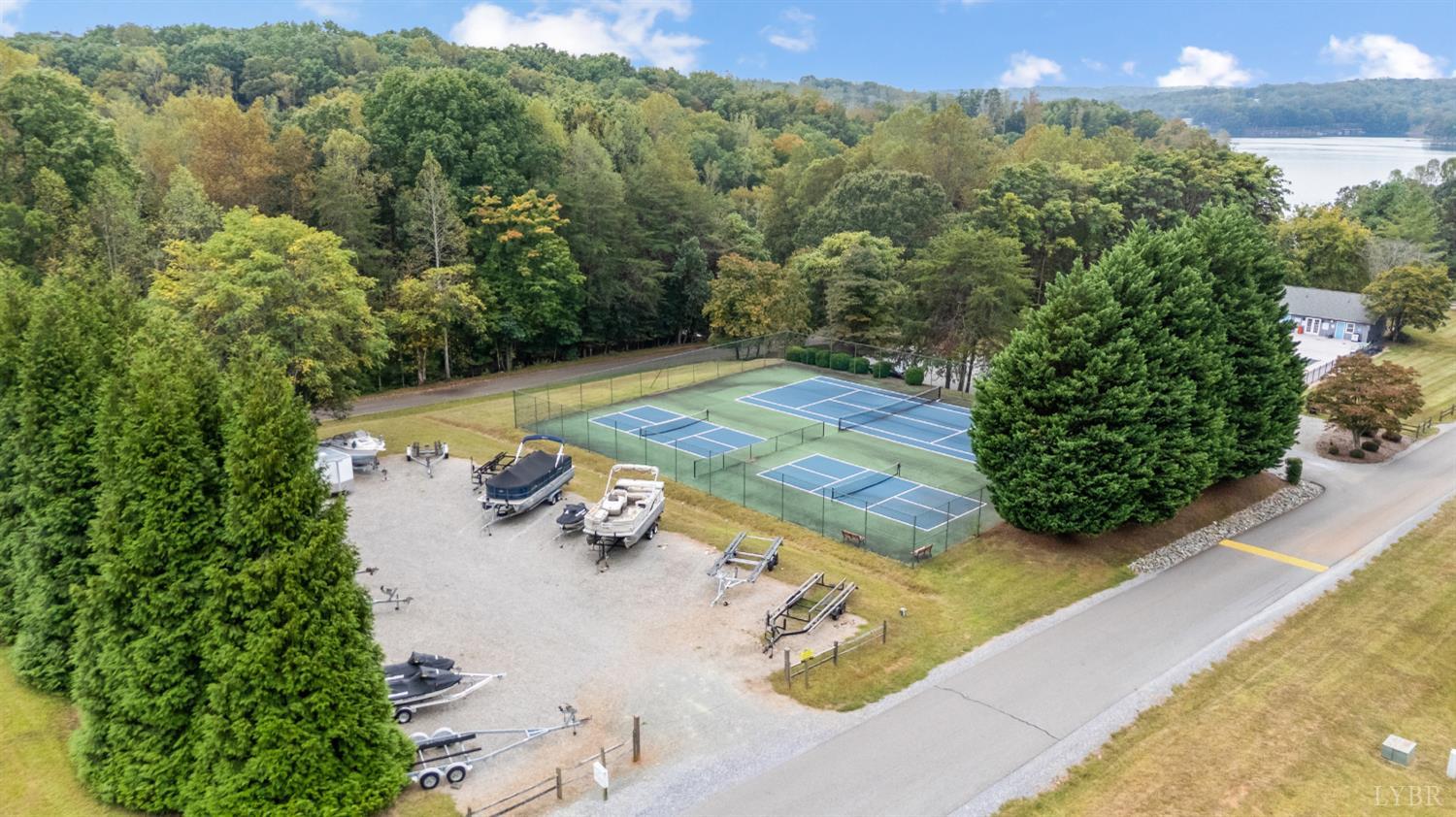 101 Little Creek Road Moneta, VA 24121 - Photo 9 of 76