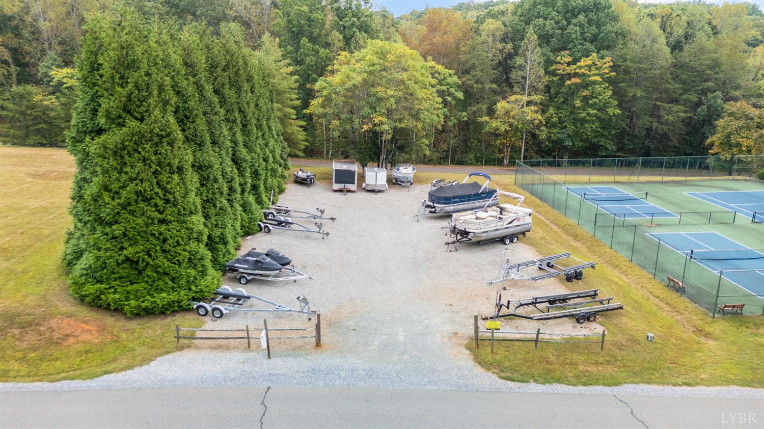 101 Little Creek Road Moneta, VA 24121 - Photo 10 of 76