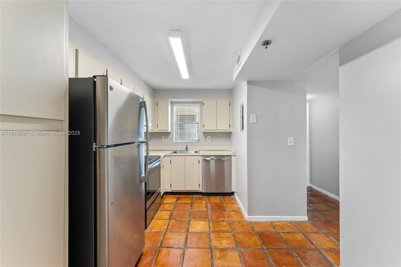 3150 West Rolling Hills Circle, Unit 209 Davie, FL 33328 - Photo 4 of 18