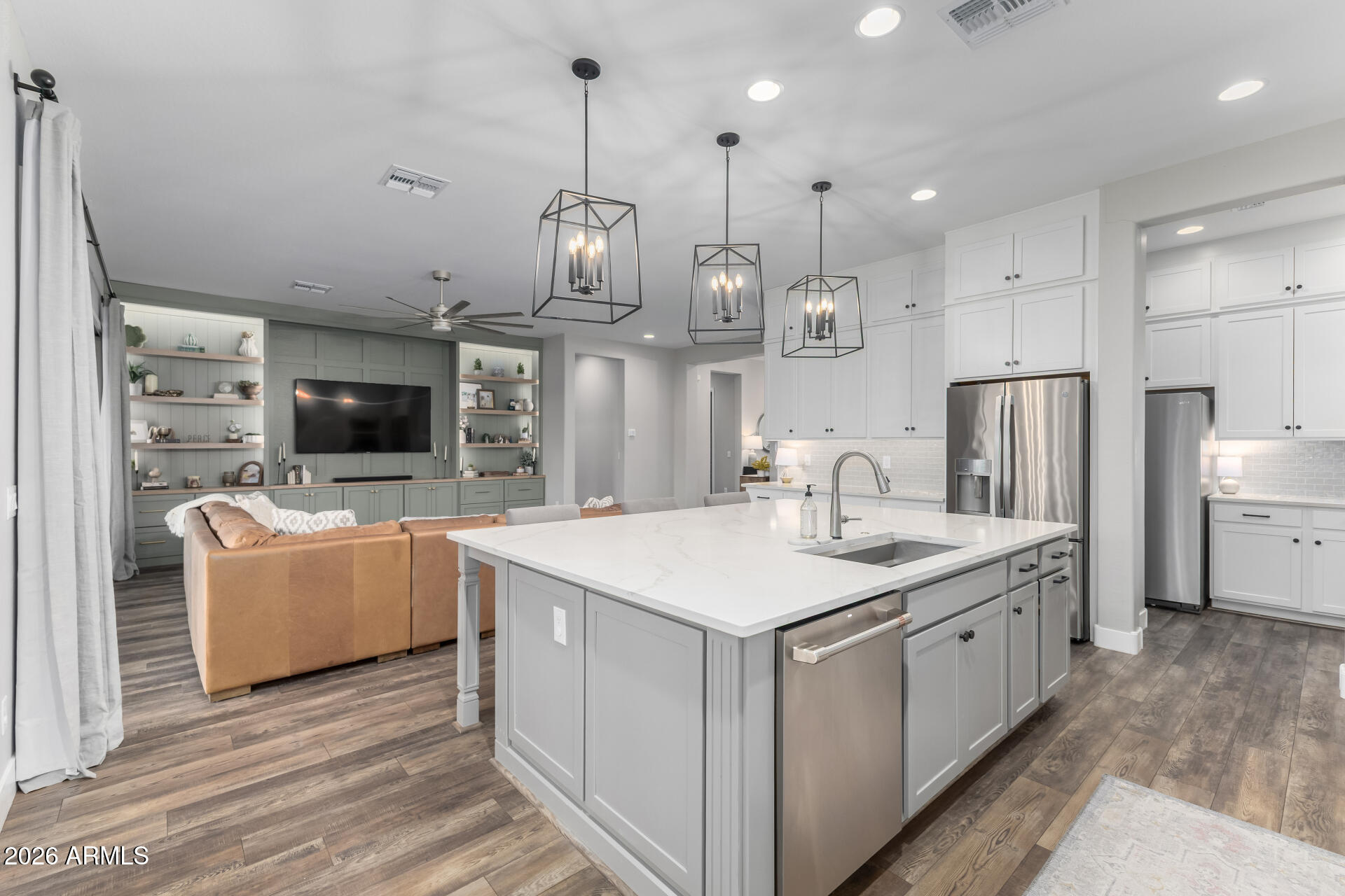 9749 East Ripple Drive Mesa, AZ 85212 - Photo 11 of 47 Kitchen