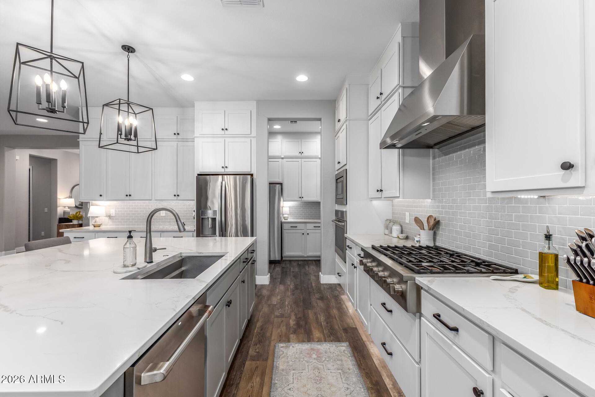 9749 East Ripple Drive Mesa, AZ 85212 - Photo 13 of 47 Kitchen