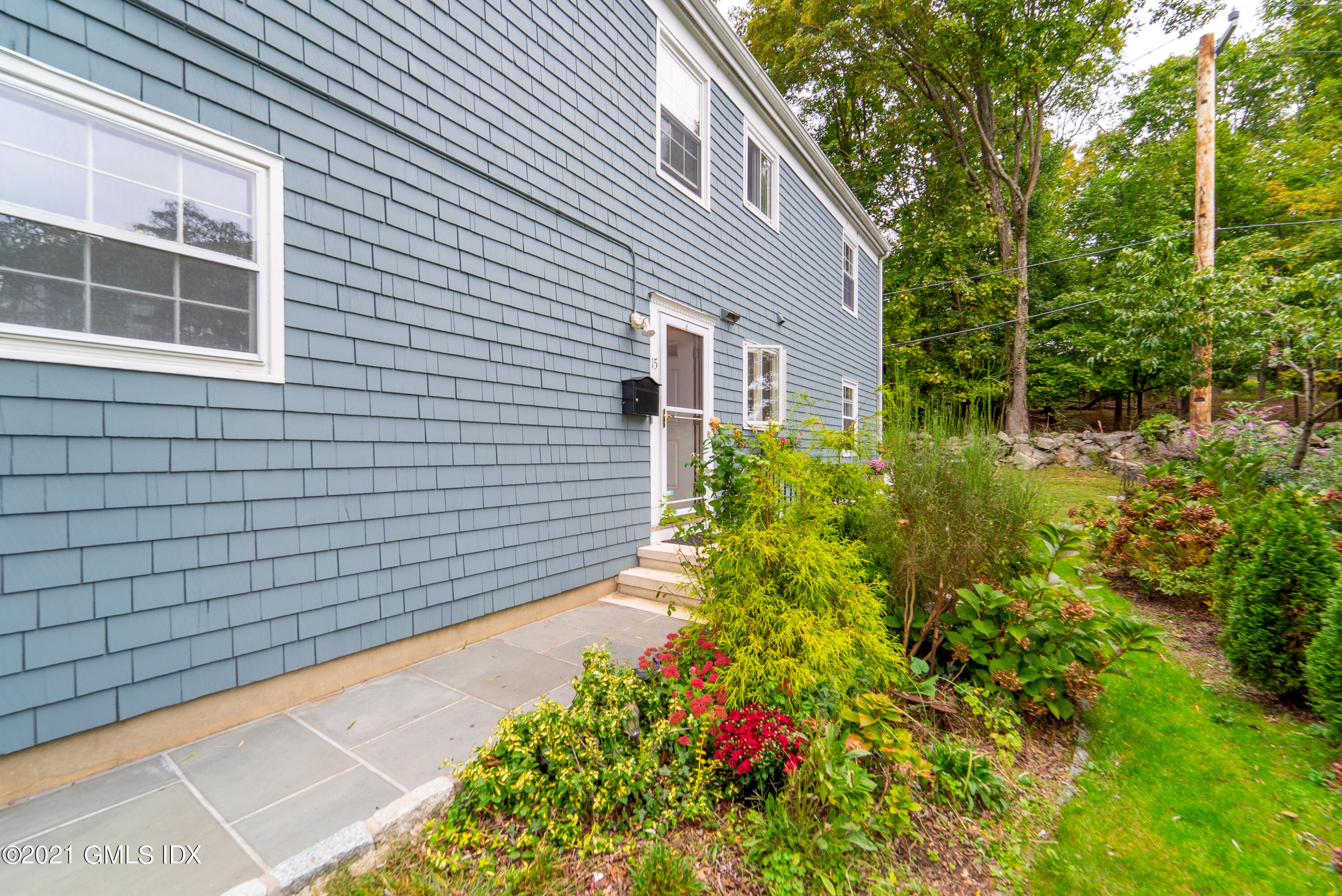 98 Valley Road, Unit 15 Cos Cob, CT 06807 - Photo 19 of 24 17