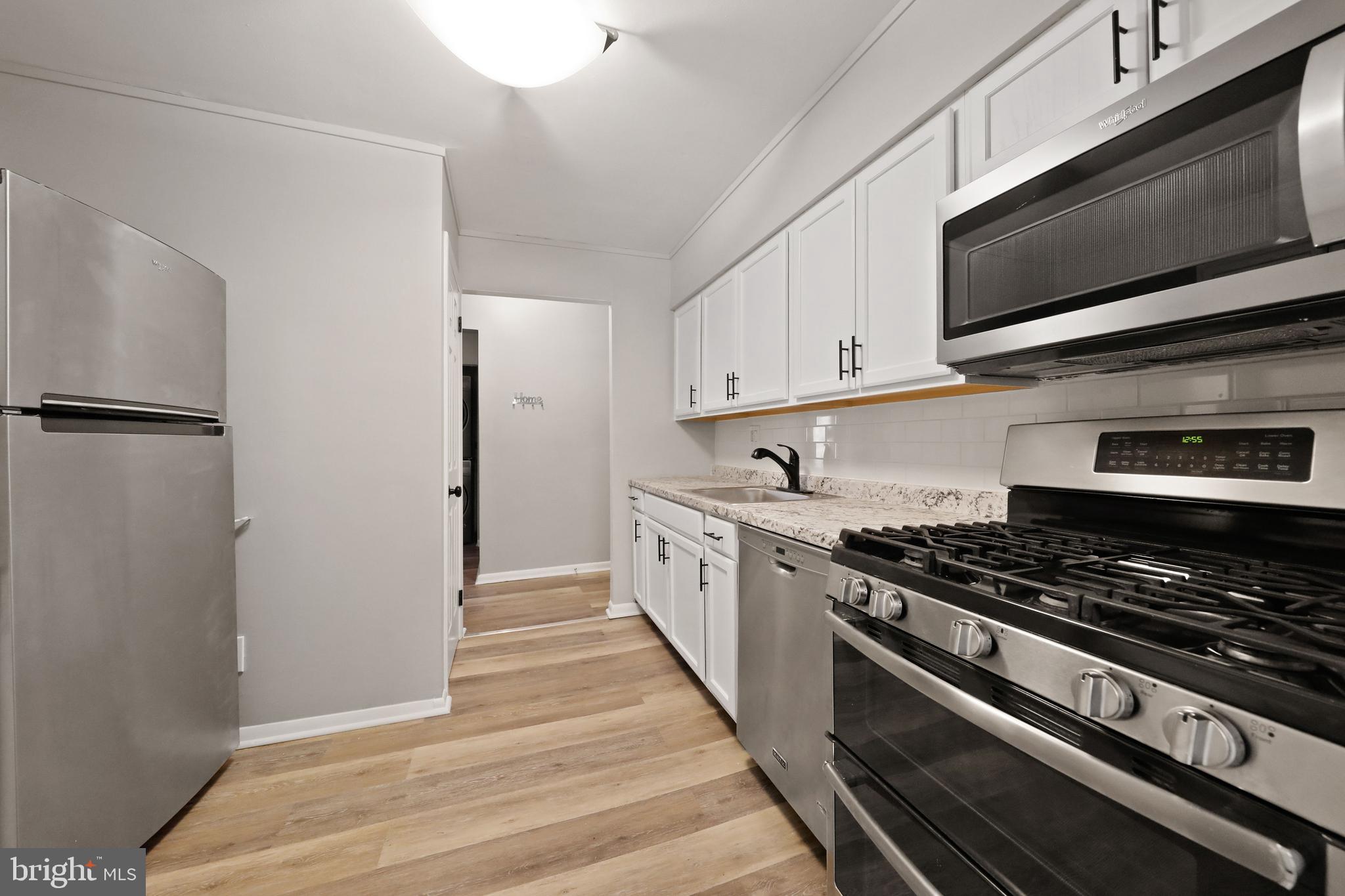 113 Echelon Road Voorhees, NJ 08043 - Photo 3 of 18