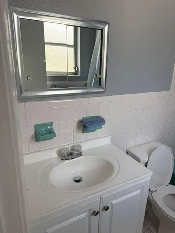 $1,850 | 105 Northeast 16th Terrace, Fort Lauderdale, FL 33301