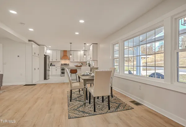 $599,900 | 248 Dean Archer Road, Jonesborough, TN 37659