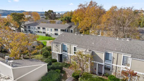 $359,000 | 900 Southampton Road, Unit 27, Benicia, CA 94510