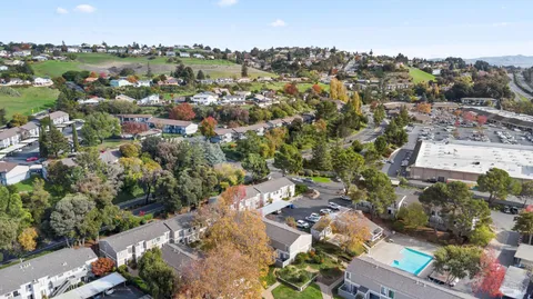 $359,000 | 900 Southampton Road, Unit 27, Benicia, CA 94510