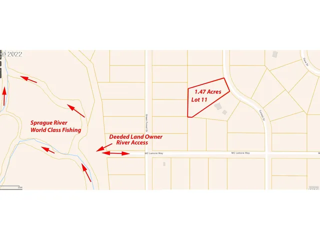 a view of a outdoor space