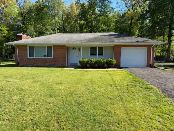 $2,900 | 13994 Burntwoods Road, Glenwood, MD 21738