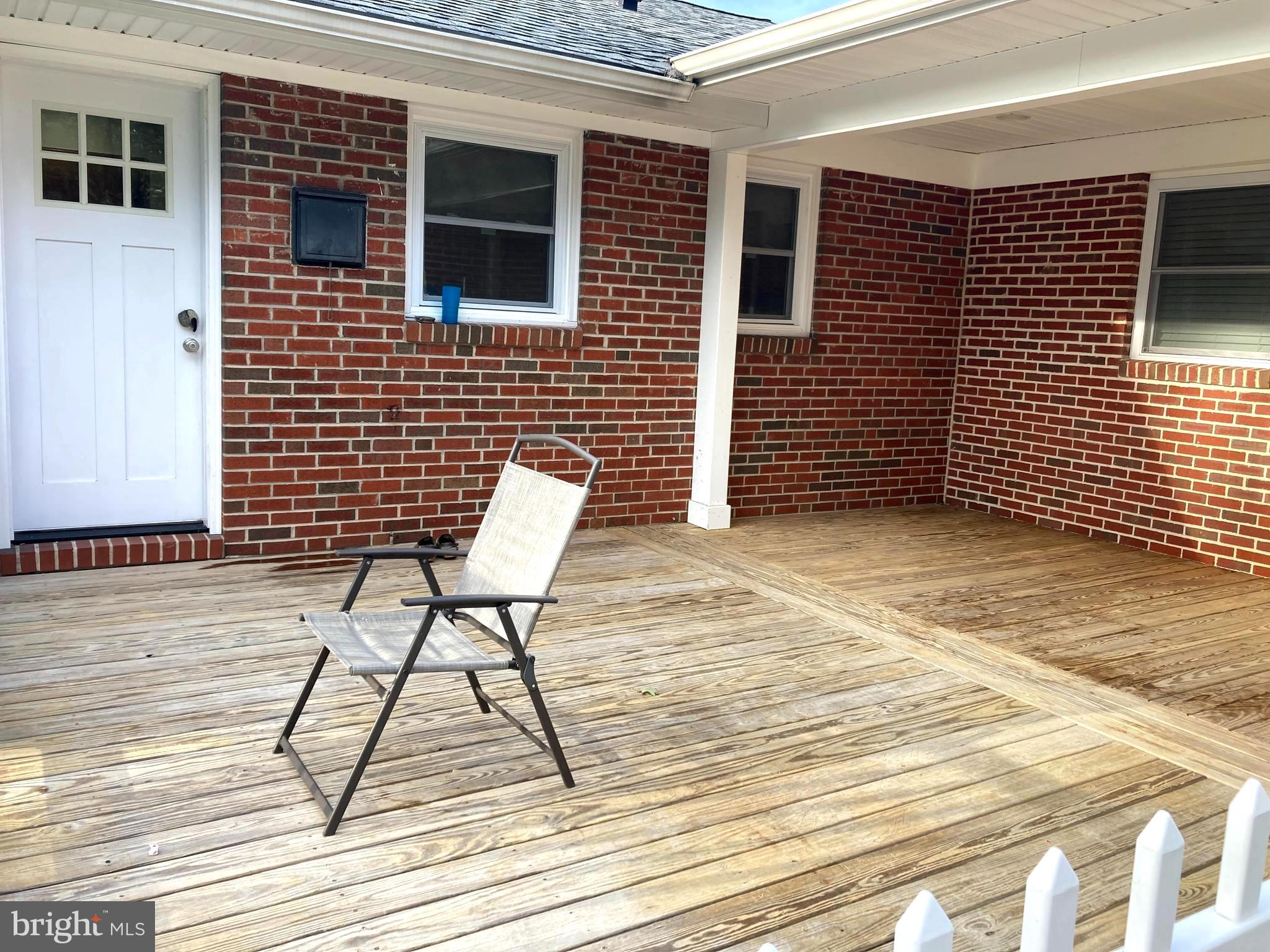 1713 Cape May Road Baltimore, MD 21221 - Photo 27 of 34