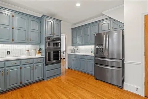 $949,000 | 160 Lazy Laurel Chase, Roswell, GA 30076