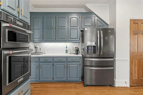 $949,000 | 160 Lazy Laurel Chase, Roswell, GA 30076