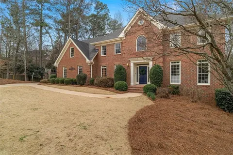 $949,000 | 160 Lazy Laurel Chase, Roswell, GA 30076