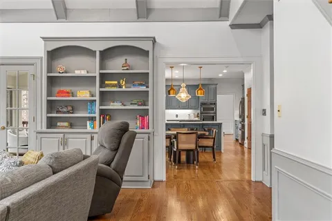 $949,000 | 160 Lazy Laurel Chase, Roswell, GA 30076